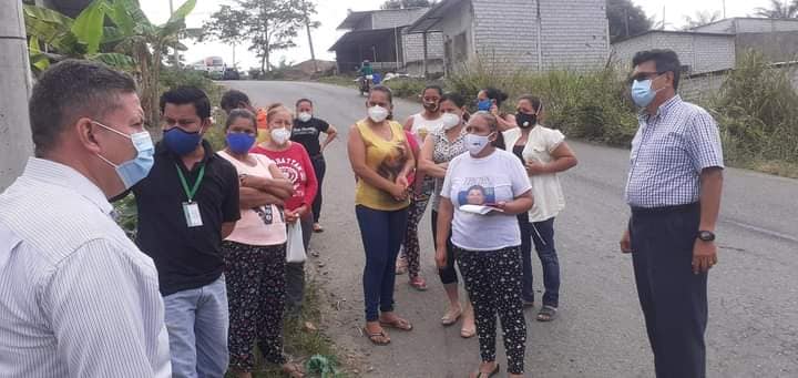 VISITA TÉCNICA EN EL SECTOR DE LA FAVELA PARA VERIFICAR PRESIÓN DE AGUA.