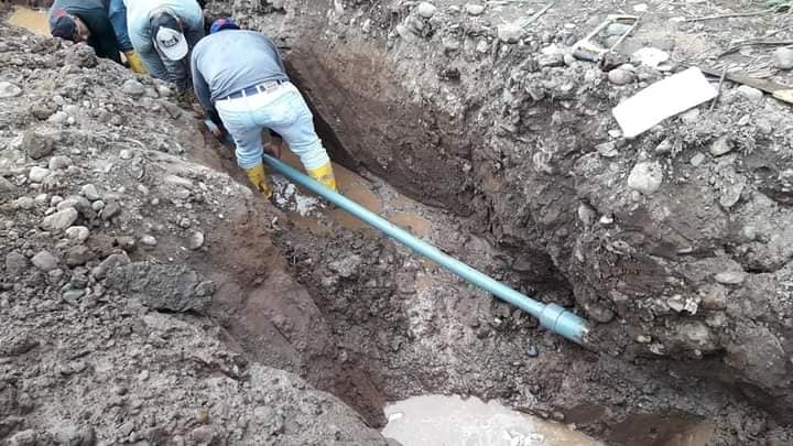 REALIZACIÓN DE EMPATES Y EXTENSIONES DE REDES DE AGUA POTABLE EN EL SECTOR NUEVO AMANECER