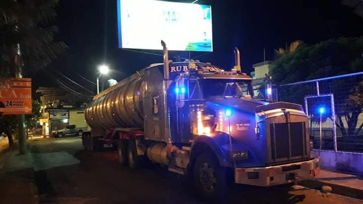 LLEGÓ INSUMO DE 22000 KG. DE SULFATO DE ALUMINIO TIPO B, COAGULANTE AUTORIZADO POR ORGANISMO DE CONTROL.