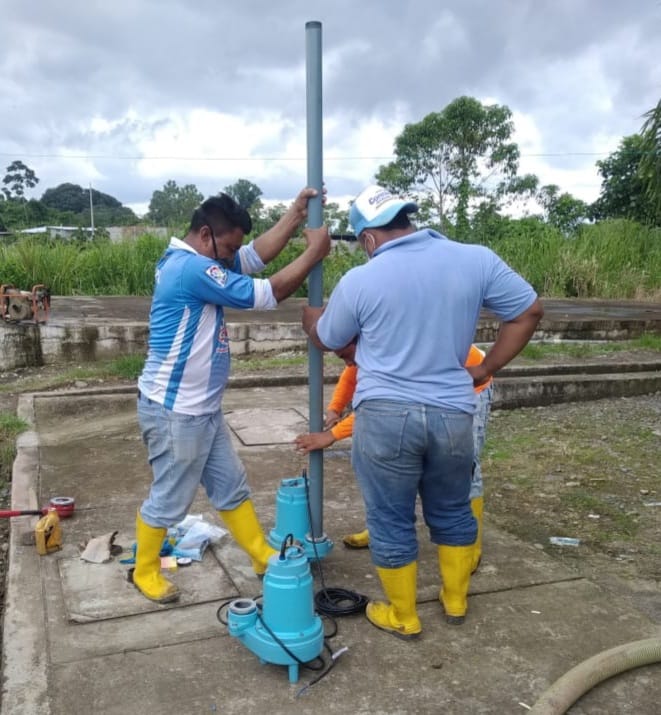 INSTALACIÓN DE NUEVO EQUIPO DE BOMBEO PARA LA PLANTA DE TRATAMIENTO DE AGUAS RESIDUALES DE LA LOTIZACIÓN LA VICTORIA.