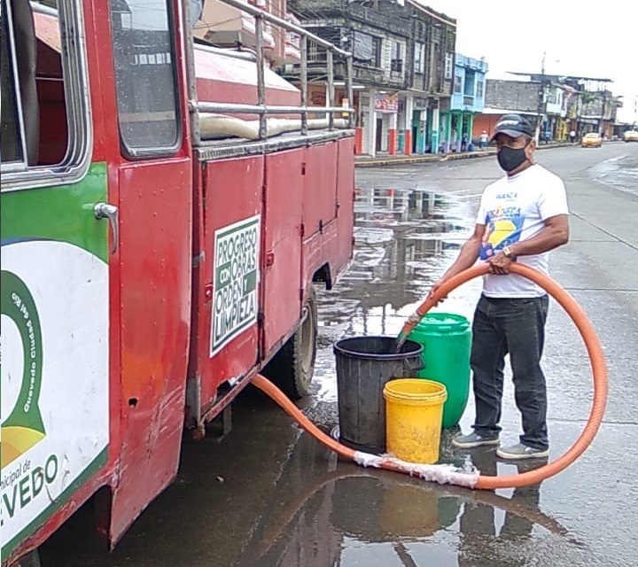 ABASTECIMIENTO DE AGUA POTABLE EN LA PARROQUIA NICOLÁS INFANTE DÍAS.