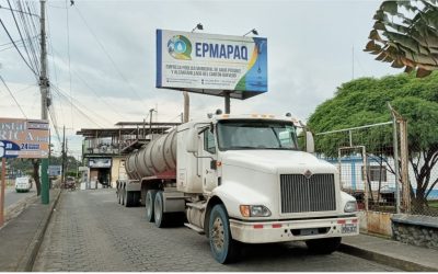 SEGUIMOS ENTREGANDO AGUA POTABILIZADA EN QUEVEDO.
