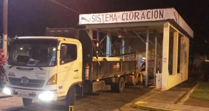 LA EPMAPAQ CONTINÚA CON EL PROCESO DE  DESINFECCIÓN Y POTABILIZACIÓN DEL LÍQUIDO VITAL.