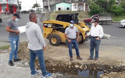 CONTINÚAN TRABAJOS  DE INSTALACIÓN Y REUBICACIÓN DE LA NUEVA TUBERÍA PRINCIPAL PARA QUEVEDO.