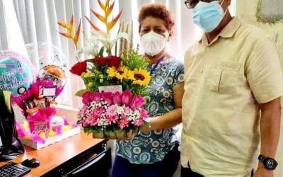 FELICITACIONES EN SU CUMPLEAÑOS LCDA. KATTY OLVERA.