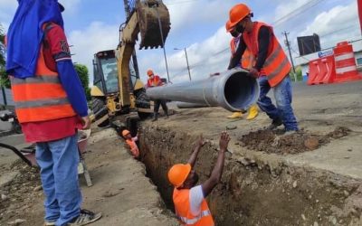 AVANZAN LOS TRABAJOS DE INSTALACIÓN Y REUBICACIÓN DE LA NUEVA TUBERÍA PRINCIPAL PARA QUEVEDO.