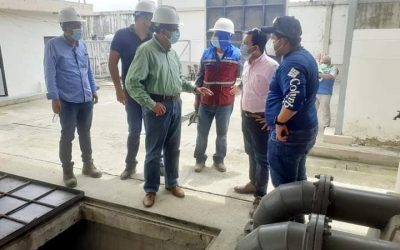 EL GERENTE DE LA EPMAPAQ RECORRIÓ JUNTO AL ALCALDE DE QUEVEDO, ALGUNOS LUGARES DEL SISTEMA DE ALCANTARILLADO SANITARIO INTEGRAL PARA QUEVEDO.
