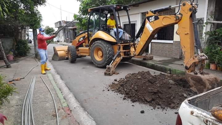 SE INICIA TRABAJO DE LIMPIEZAS DE REDES DE AGUA POTABLE Y GUÍAS DOMICILIARIAS.