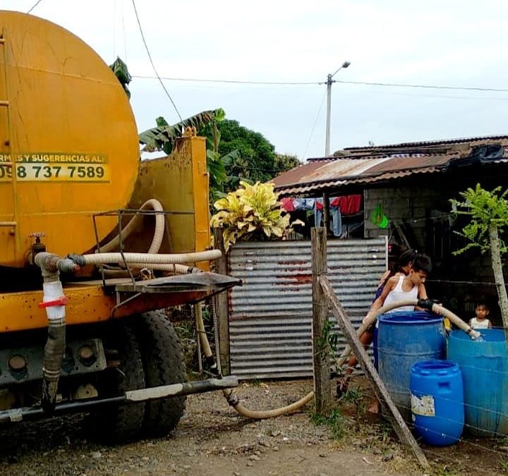 SE CONTINÚA ENTREGANDO AGUA EN TANQUERO A LA ESTACIÓN DE BOMBEO DE SELVA ALEGRE