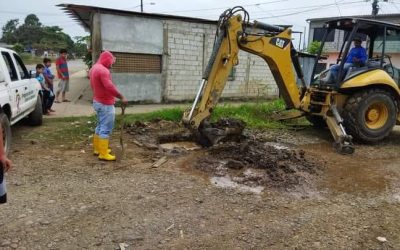 LA EPMAPAQ CONTINÚA CON LA REPARACIÓN DE FUGAS DE AGUA EN DIFERENTES SECTORES DE QUEVEDO.