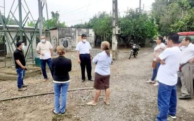 GERENTE DE LA EPMAPAQ SOCIALIZA CON LA COMUNIDAD DEL RECINTO SELVA ALEGRE DE LA PARROQUIA SAN CARLOS PARA LA CONSTRUCCIÓN DE UN NUEVO POZO PROFUNDO.