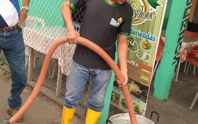 SE ENTREGA AGUA A TRAVES DEL TANQUERO MUNICIPAL EN LA ESPERANZA MIENTRAS SE REALIZA EL MANTENIMIENTO AL POZO No 2.