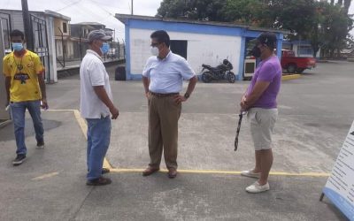 ATENCIÓN PERSONALIZADA A USUARIOS POR PARTE DEL GERENTE DE LA EPMAPAQ DESDE CUALQUIER LUGAR Y HORA .