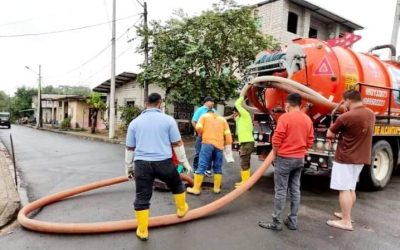 SE REALIZÓ MANTENIMIENTO AL SISTEMA DE ALCANTARILLADO EN LA PARROQUIA NICOLÁS.