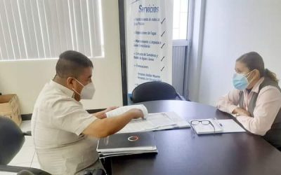 ASESORA JURÍDICA SE REÚNE CON REPRESENTANTE DE AGUAS DE VALENCIA PARA FORTALECER ALIANZAS ESTRATÉGICAS.