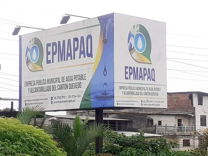 LA EPMAPAQ SIEMPRE A LAS ÓRDENES.