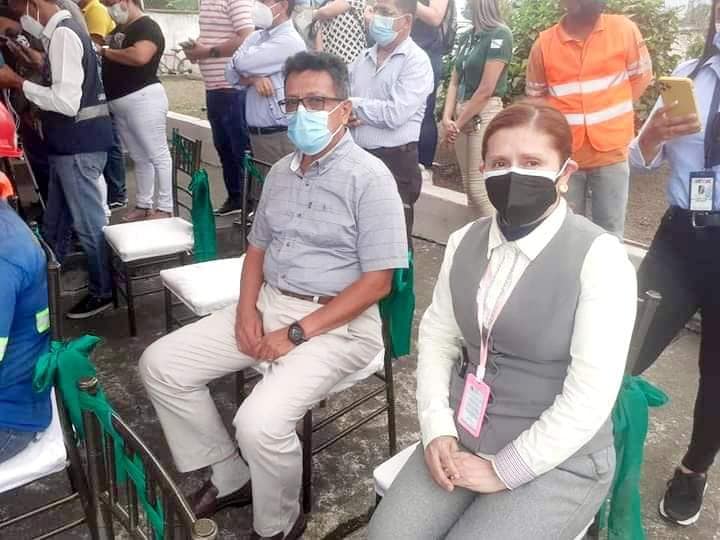 EL GERENTE DE LA EPMAPAQ Y SU COMITIVA ESTUVO PRESENTE EN EL ACTO DE INICIO DE LA OBRA DENOMINADA «CONSTRUCCIÓN DEL PUENTE A DESNIVEL EN LA AVENIDA WALTER ANDRADE».
