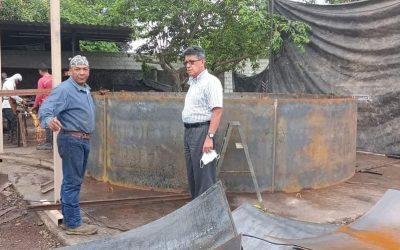 GERENTE DE LA EPMAPAQ SUPERVISA TRABAJOS DE CONSTRUCCIÓN DEL TANQUE ELEVADO PARA EL NUEVO POZO PROFUNDO DE SAN CARLOS.
