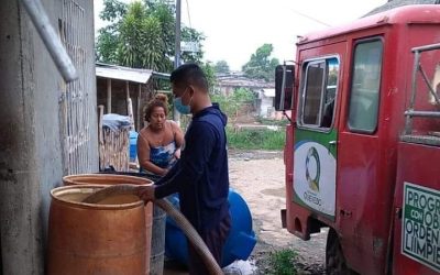 TANQUERO MUNICIPAL DE AGUA POTABLE ABASTECE A SECTORES QUE CARECEN DEL LÍQUIDO VITAL.