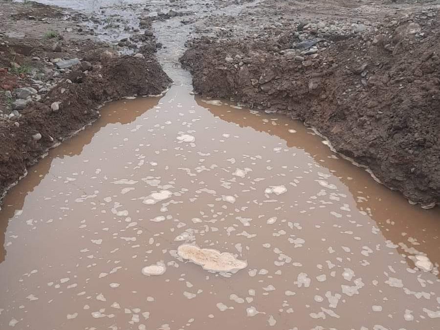 CONEXIÓN SIN PERMISO DE LA EPMAPAQ PROVOCA DESABASTECIMIENTO DE AGUA EN UN SECTOR DE QUEVEDO