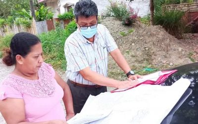 GERENTE DE LA EPMAPAQ VISITA SECTOR GEO FERNÁNDEZ PARA BUSCAR CON DIRIGENTE EL TERRENO PARA LA CONSTRUCCIÓN DEL POZO PROFUNDO SOLICITADO