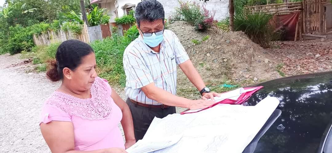 GERENTE DE LA EPMAPAQ VISITA SECTOR GEO FERNÁNDEZ PARA BUSCAR CON DIRIGENTE EL TERRENO PARA LA CONSTRUCCIÓN DEL POZO PROFUNDO SOLICITADO