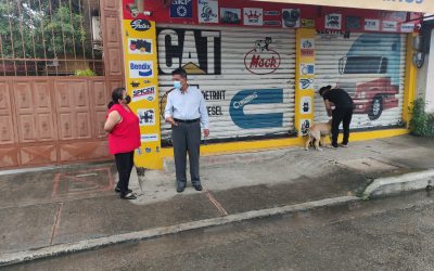 GERENTE GENERAL SOCIALIZA CON MORADORES DE LA DE LA PARROQUIA 7 DE OCTUBRE SOBRE OBRA DE MEJORAMIENTO AL SISTEMA DE ALCANTARILLADO PLUVIAL .