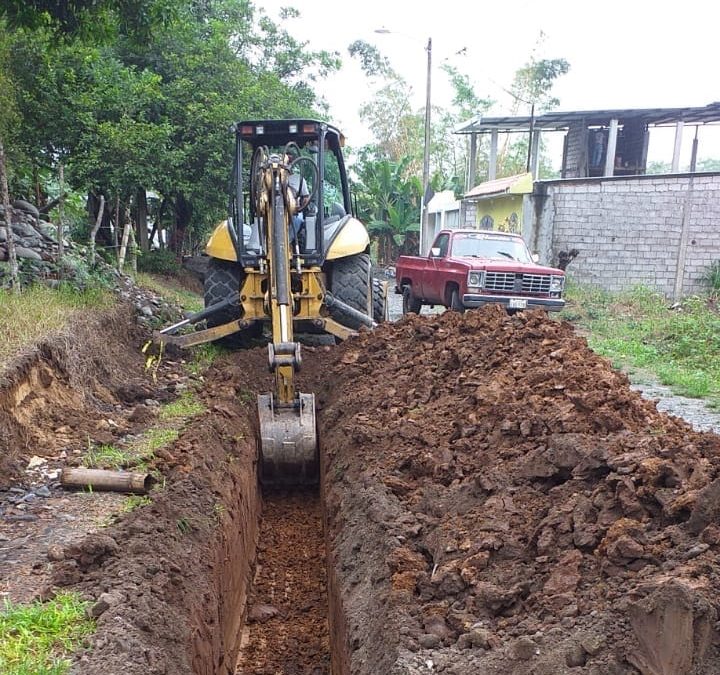 EXTENSIÓN DE REDES DE AGUA POTABLE EN LA REVOLUCIÓN CIUDADANA.