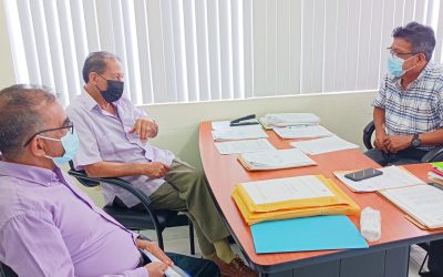 GERENTE DE LA EPMAPAQ RECIBE A DIRECTIVOS DE LA ASOCIACIÓN DE USUARIOS Y CONSUMIDORES DE QUEVEDO.