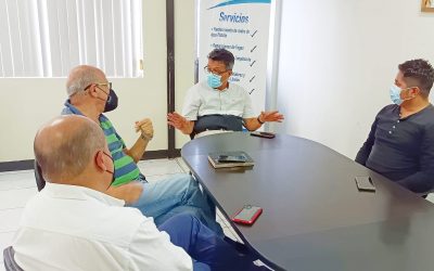 REUNIÓN DE TRABAJO CON CONTRATISTA DEL SISTEMA DE AGUA POTABLE EN LA ESPERANZA PARA CONTINUAR CON LA OBRA .