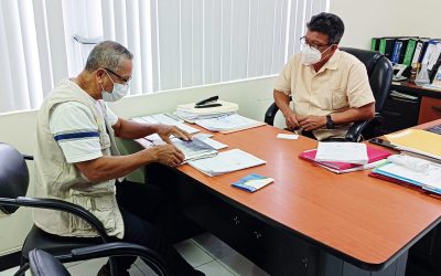 GERENTE DE LA EPMAPAQ.RECIBE LA VISITA DE DIRIGENTE DE LAS PERSONAS CON DISCAPACIDAD.