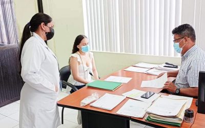 GERENTE DE LA EPMAPAQ DA APERTURA A FUTURA PROFESIONAL PARA QUE HAGA SU PASANTÍA .