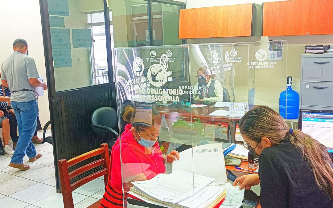 EXCELENTE ATENCIÓN EN EL ÁREA ADMINISTRATIVA