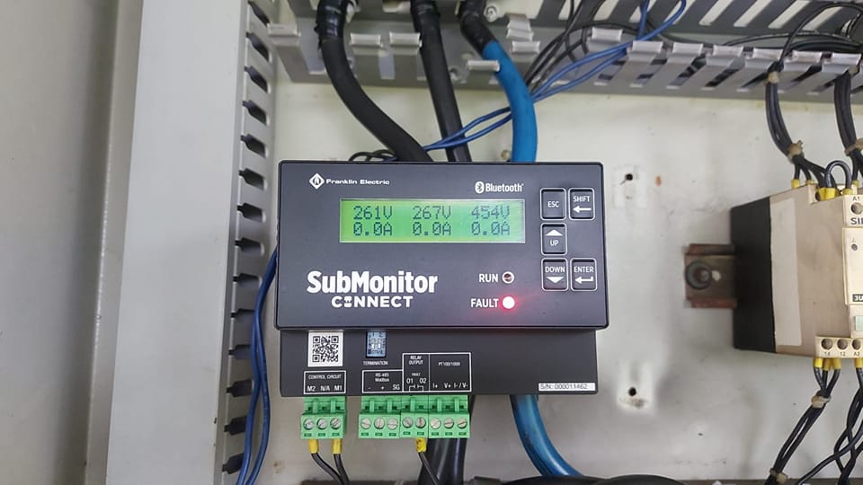 POR PROBLEMA ELÉCTRICO NO HAY AGUA EN LA 20 DE FEBRERO