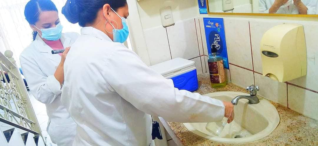 EPMAPAQ REALIZA ANÁLISIS Y VALORACIÓN A HOSPITAL DEL DÍA.