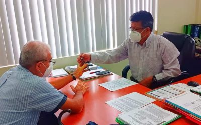 GERENTE GENERAL DE LA EPMAPAQ ATIENDE AL USUARIO DESDE MUY TEMPRANO EN LA MAÑANA HASTA LA NOCHE