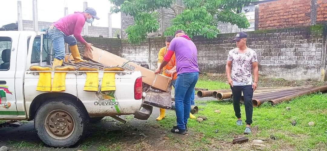 LLEGÓ NUEVO EQUIPO DE BOMBEO AL POZO PROFUNDO DE LA GALO PLAZA PARA SU INSTALACIÓN EL DÍA DE HOY