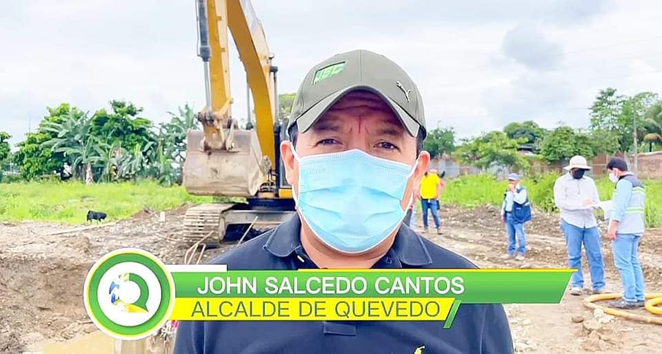 ALCALDE DE QUEVEDO Y GERENTE DE LA EPMAPAQ RECORRIERON HOY LA CONSTRUCCIÓN DE COLECTORES MATRICES EN SAN CAMILO Y SAN CRISTÓBAL.