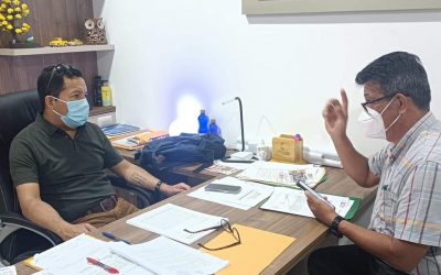 REUNIÓN DE TRABAJO ENTRE EL ALCALDE DE QUEVEDO Y GERENTE DE LA EPMAPAQ.