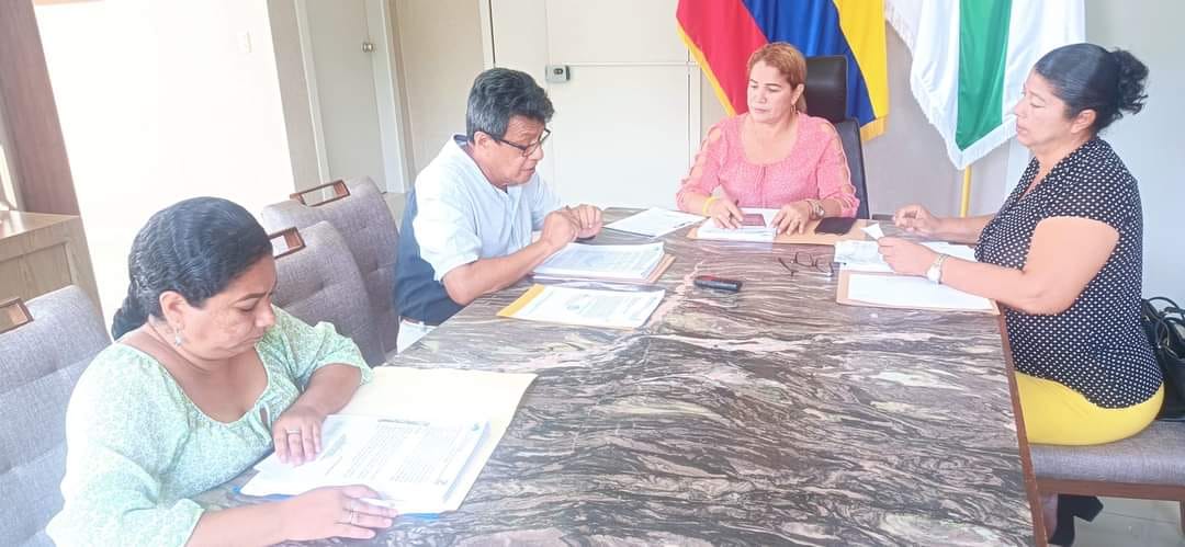 HOY SE DESRROLLÓ SESIÓN DE DIRECTORIO DE LA. EPMAPAQ